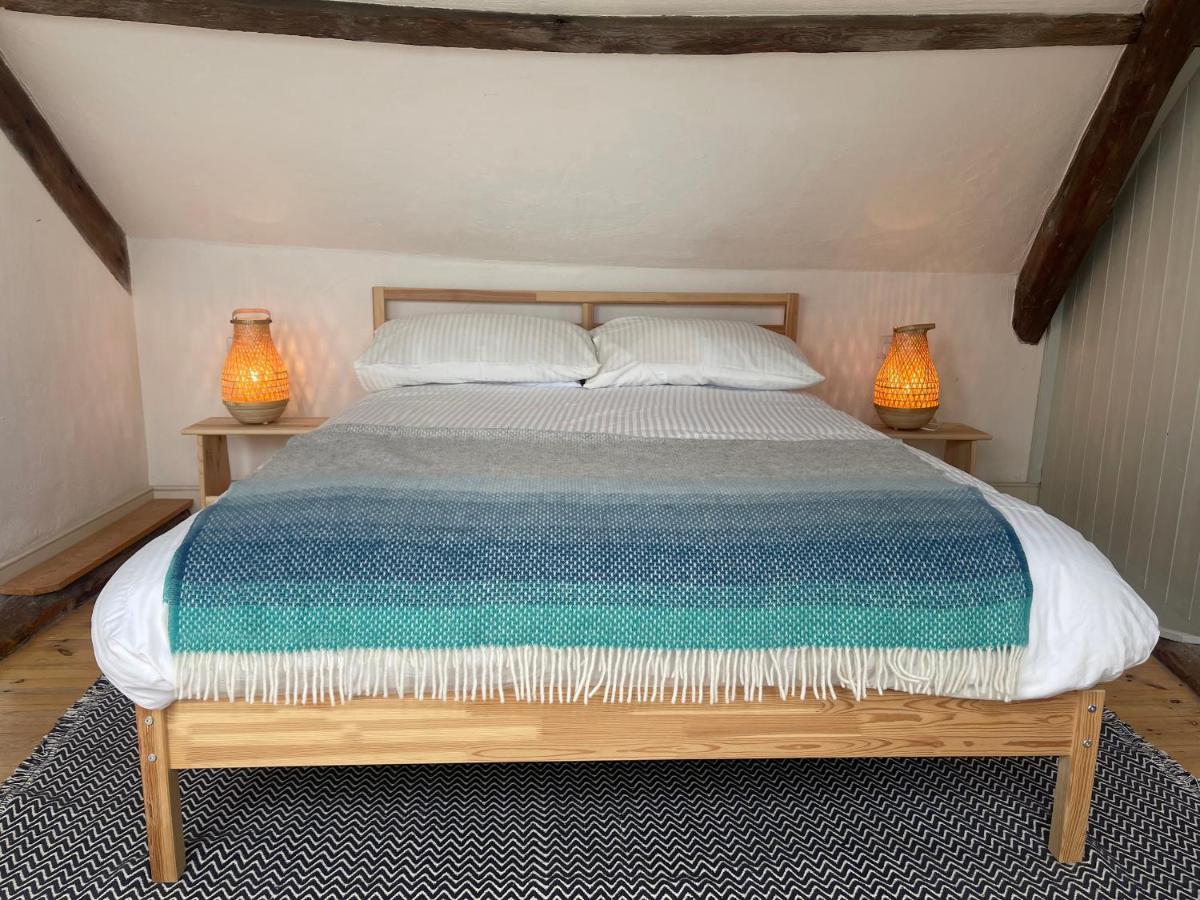 Villa Bell Cliff House Lyme Regis Esterno foto